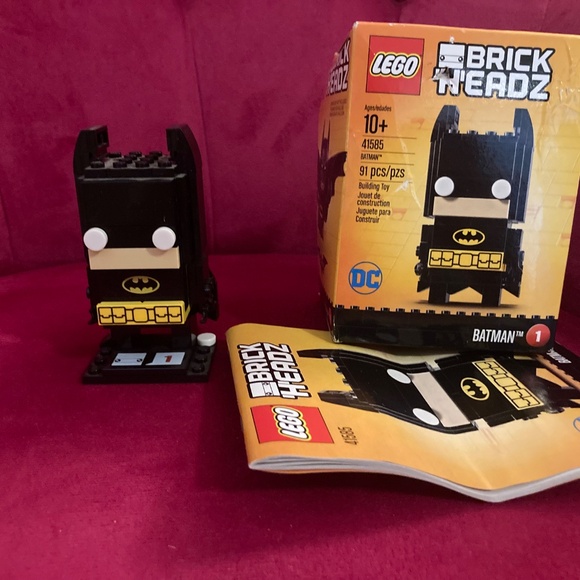 Lego Batman movie Brickheadz collection: Batman, Robin, Batgirl, and Joker - Picture 5 of 5